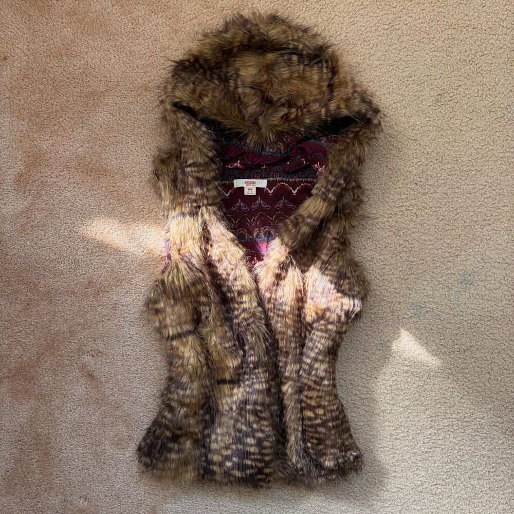 y2k grunge indie sleaze fur hooded vest